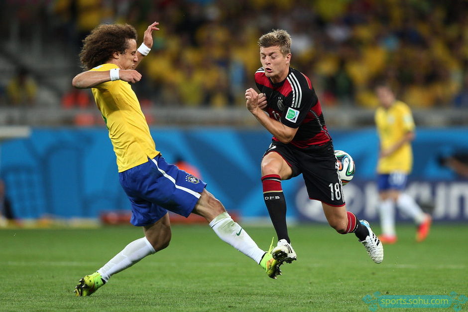 摩洛哥翻盘巴西，穆勒刷新纪录