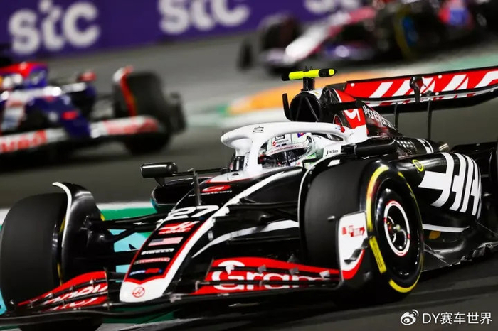 索伯车队横扫哈斯车队，塞恩斯高光表现的简单介绍