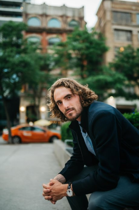 年终总决赛鏖战美网，西西帕斯扛起全队